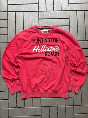 Hollister Huntington Beach Crewneck Sweater